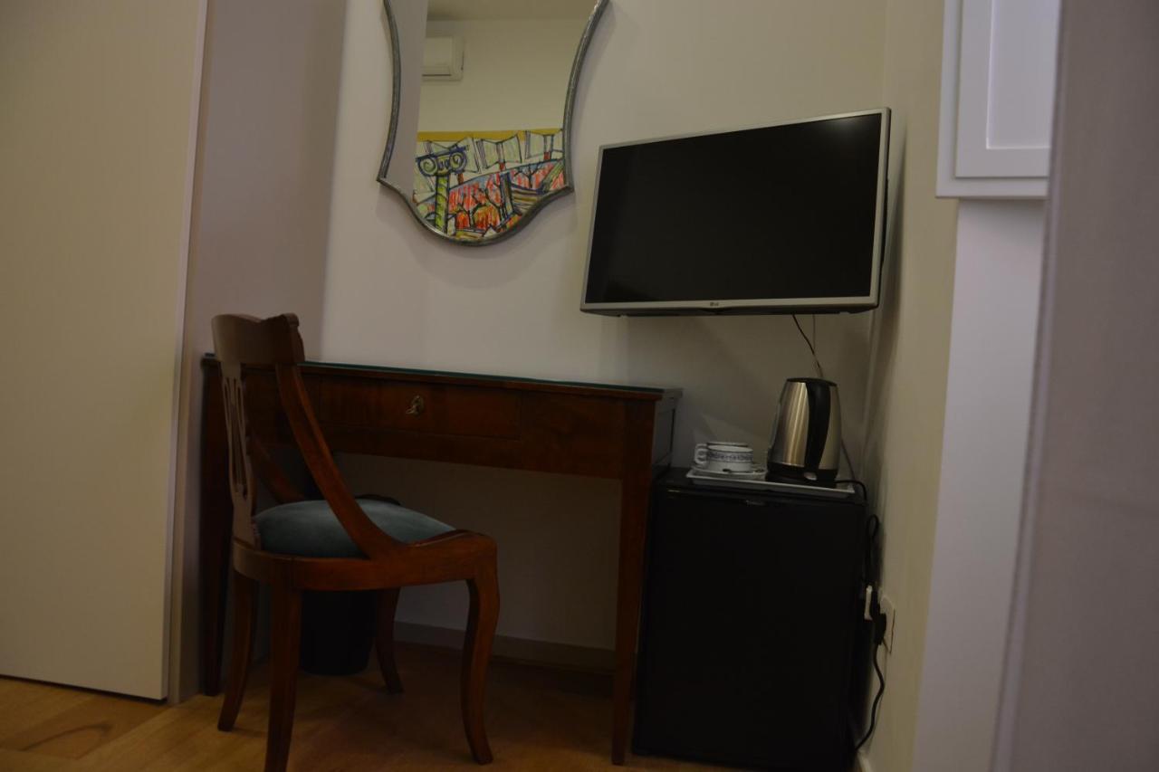 나폴리 Dimora Megaride B&B 외부 사진